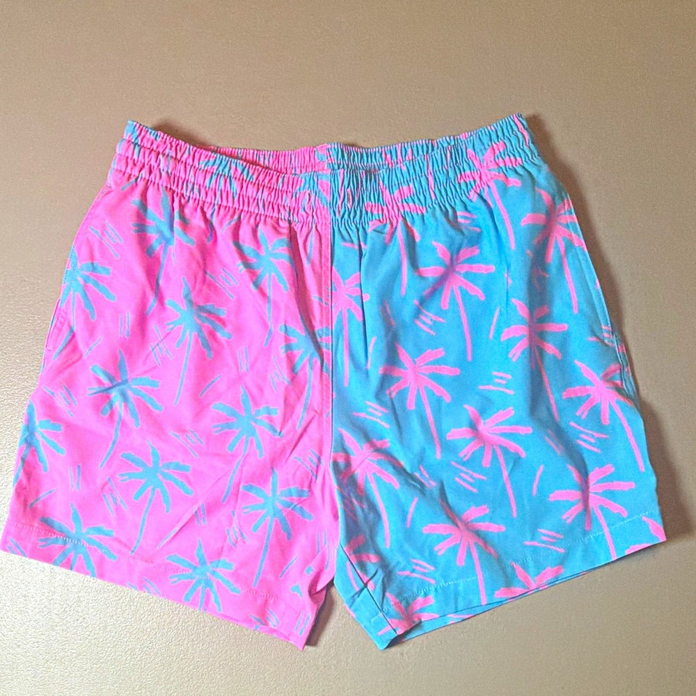 Chubbies Men's Size S Pink/Blue Palm Tree Swim Trunks 5.5" Elastic Waist